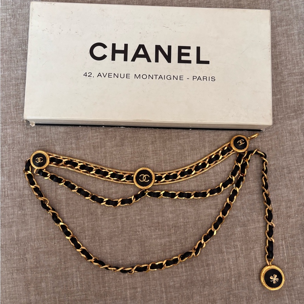 Authentic CHANEL 1990s NEW vintage triple leather chain belt clover charm RARE - Picture 8 of 15